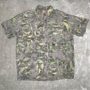 Redington Men's Size XL Gray Green Shark Print Fishing Shirt Outdoor Casual